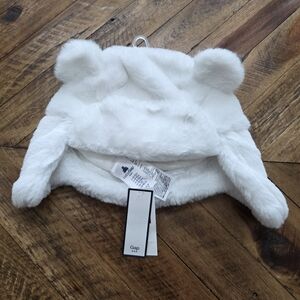 GAP Factory White Faux Fur 6-12 Month Baby Bear Hat